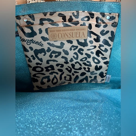 Consuela Handbag - Picture 2 of 4